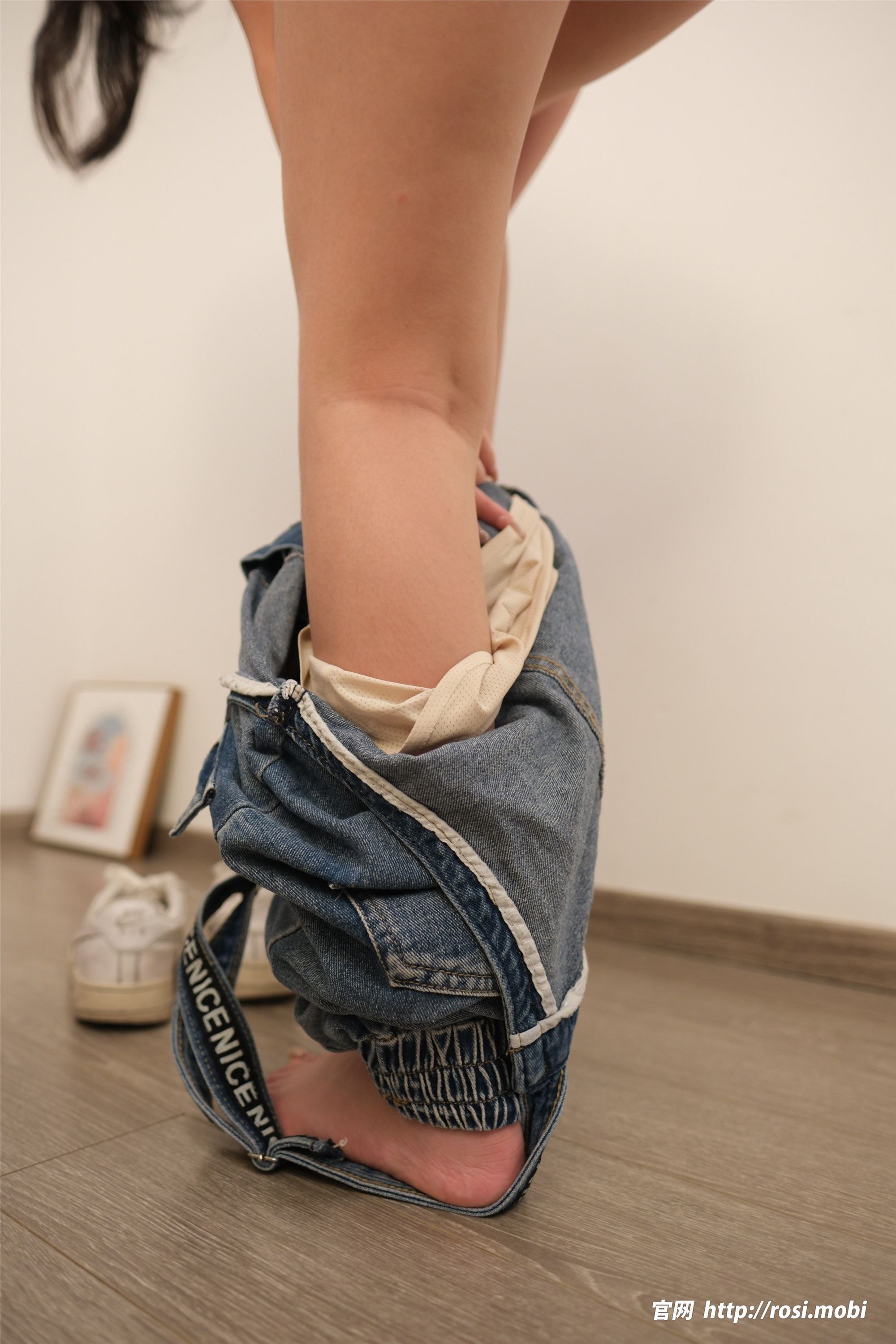 ROSI写真 2025.05.30 NO.4925